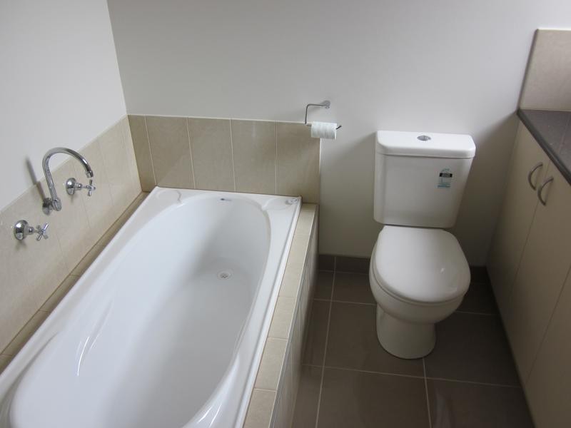 2/3 Darryl Street, Portarlington VIC 3223