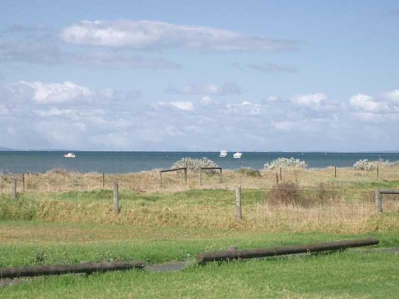 192 The Esplanade, Indented Head VIC 3223