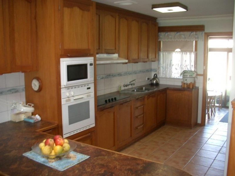 192 The Esplanade, Indented Head VIC 3223