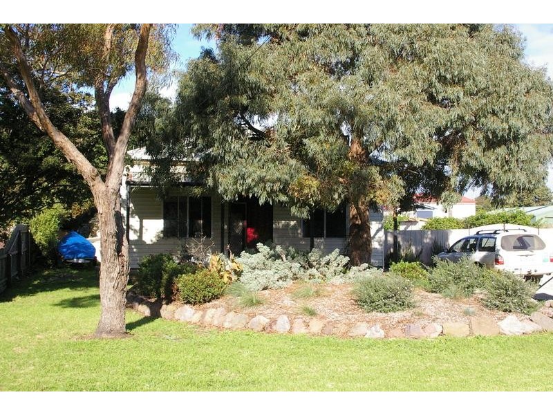 100 Fenwick Street, Portarlington VIC 3223