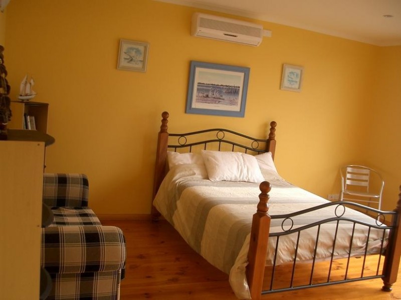 86 Sproat Street, Portarlington VIC 3223