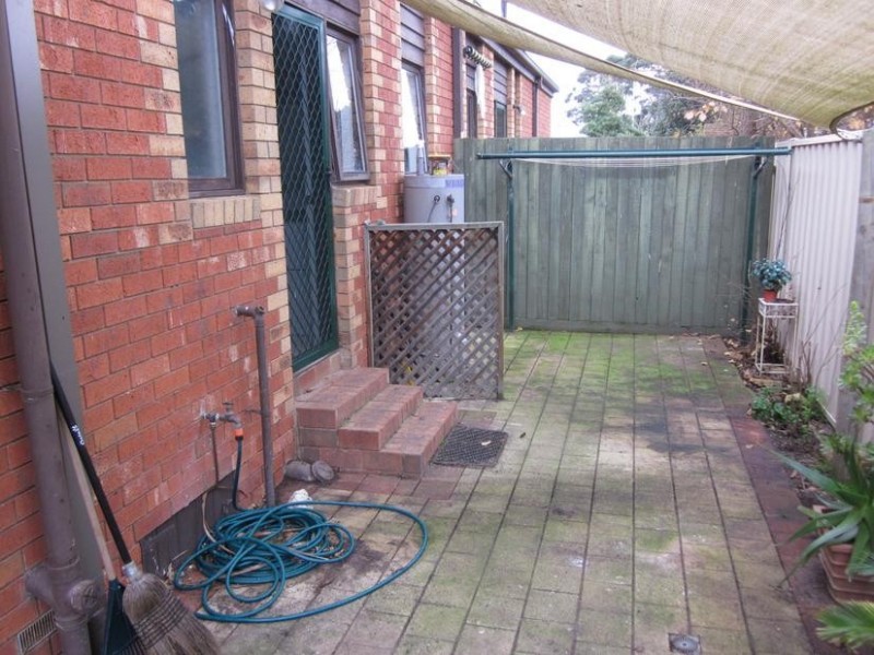 2/9 Sproat, Portarlington VIC 3223