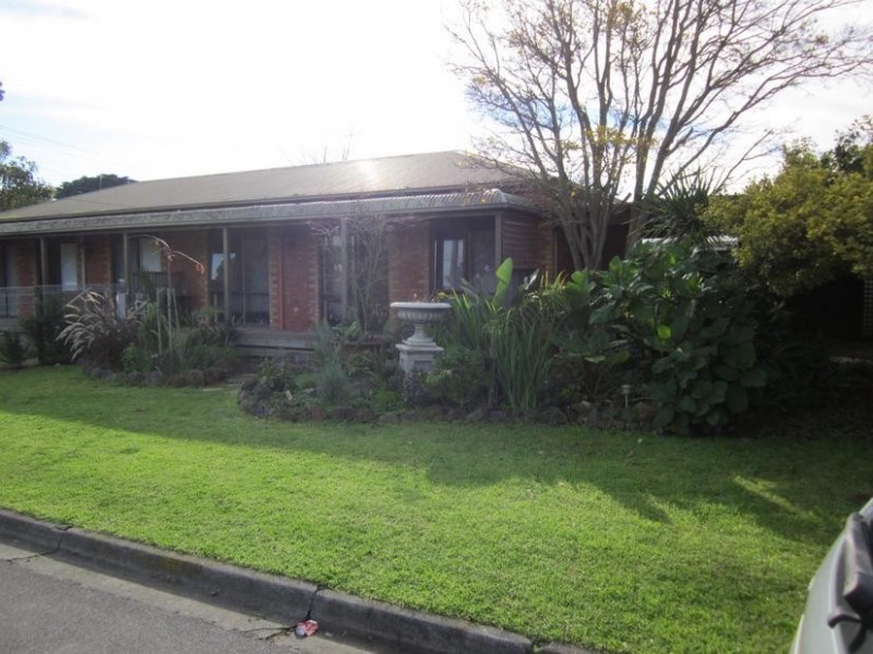 2/9 Sproat, Portarlington VIC 3223