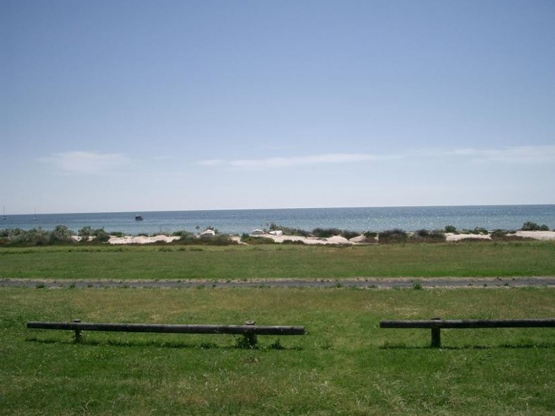 208 The Esplanade, Indented Head VIC 3223