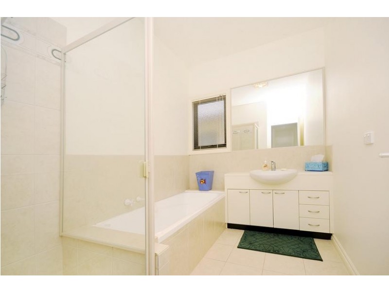 1/270 The Esplanade, Indented Head VIC 3223