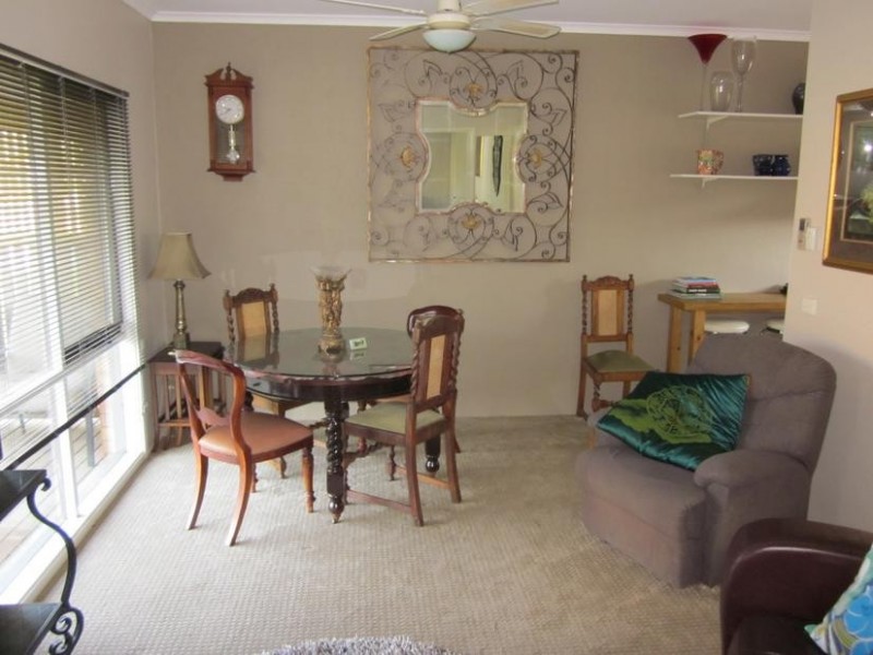 2/9 Sproat Street, Portarlington VIC 3223