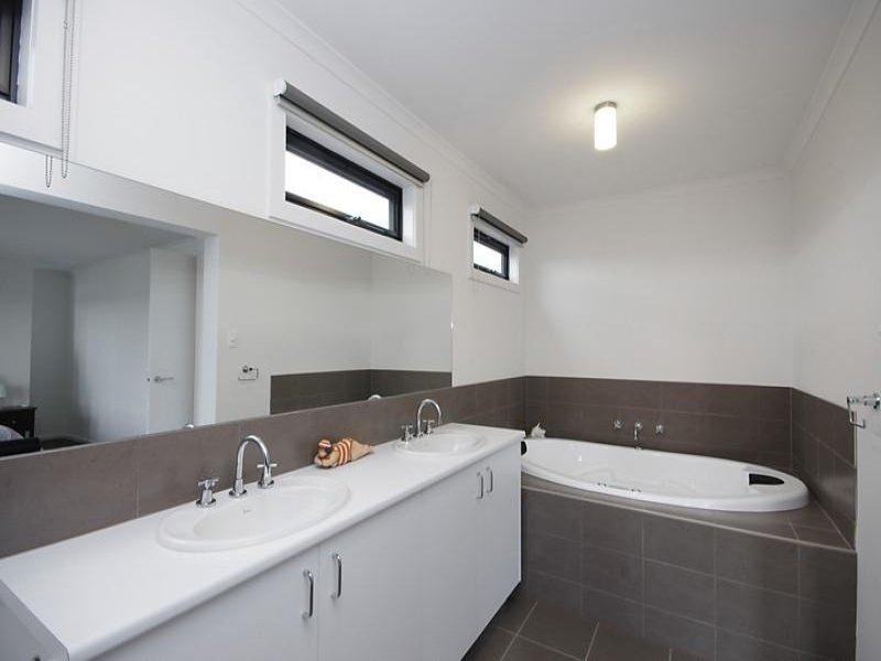 84 Mercer Street, Portarlington VIC 3223