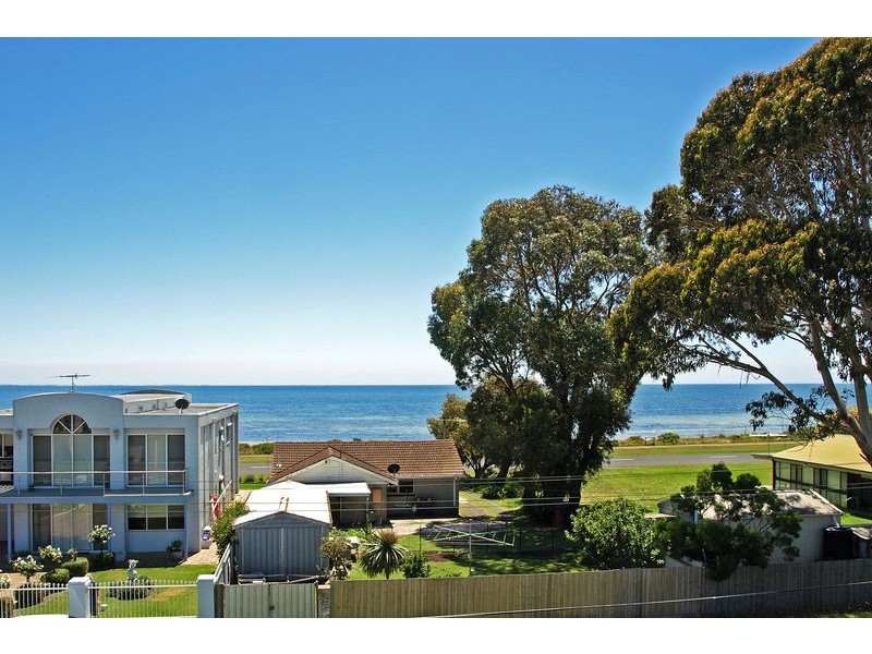 98 The Esplanade, Portarlington VIC 3223