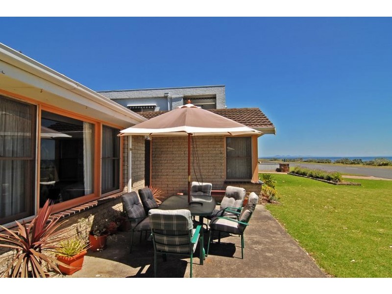 98 The Esplanade, Portarlington VIC 3223