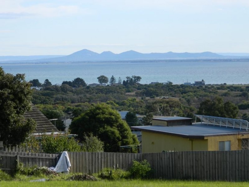 18 Reaby Street, Portarlington VIC 3223