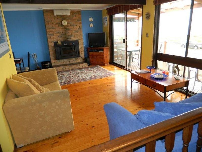 175 The Esplanade, Indented Head VIC 3223