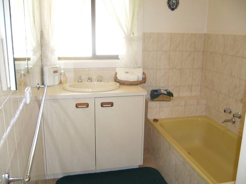 176 THE ESPLANADE, Indented Head VIC 3223