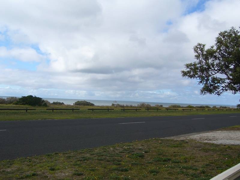 176 THE ESPLANADE, Indented Head VIC 3223