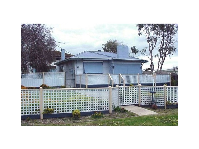 20 CLARKE STREET, Portarlington VIC 3223