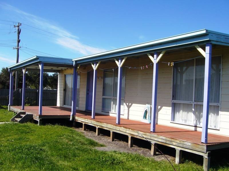 2 OXLEY STREET, Portarlington VIC 3223