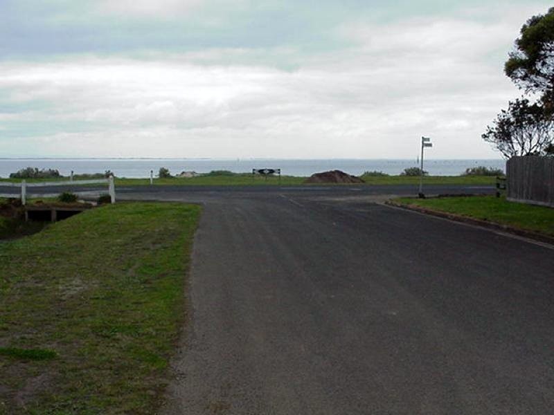 2 OXLEY STREET, Portarlington VIC 3223