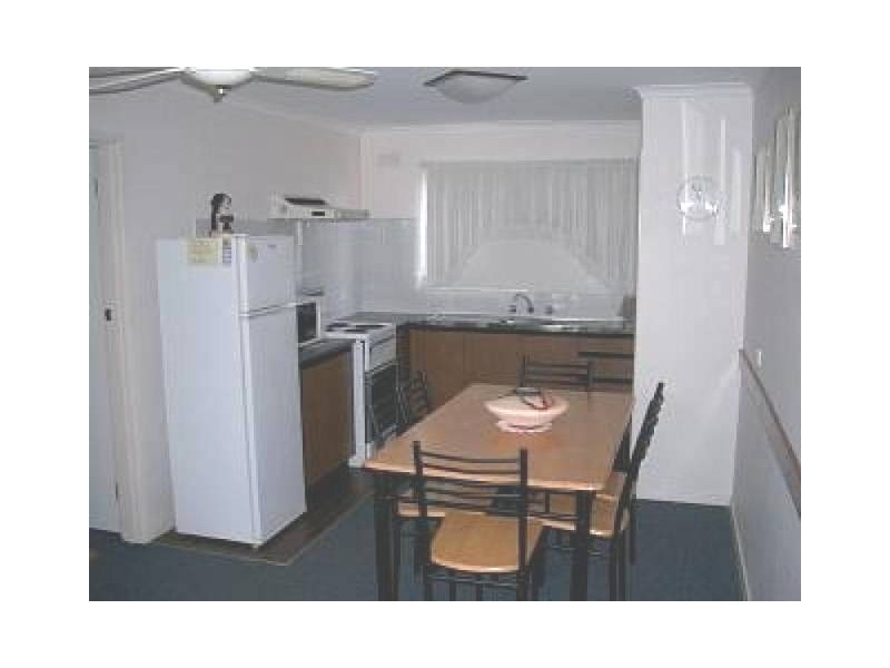 1/4 FRANZEL AVENUE, Portarlington VIC 3223