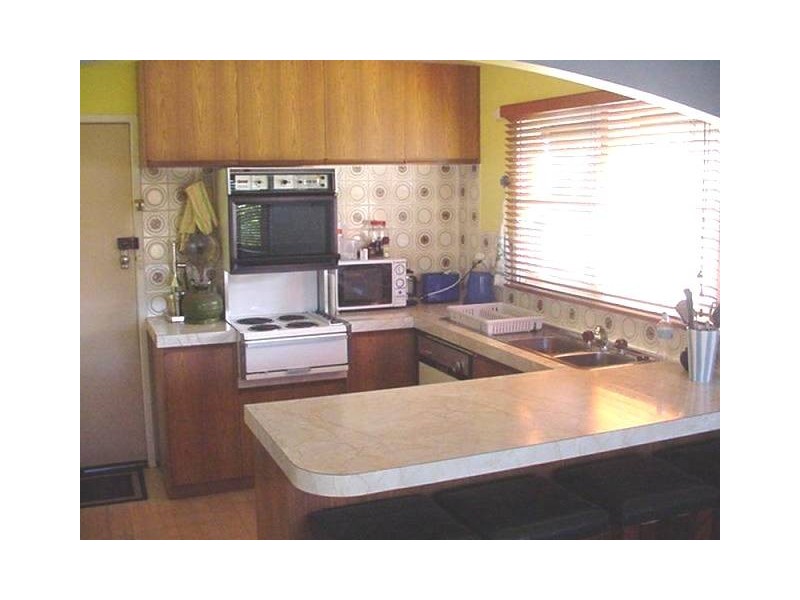 52 JUBILEE AVENUE, Indented Head VIC 3223