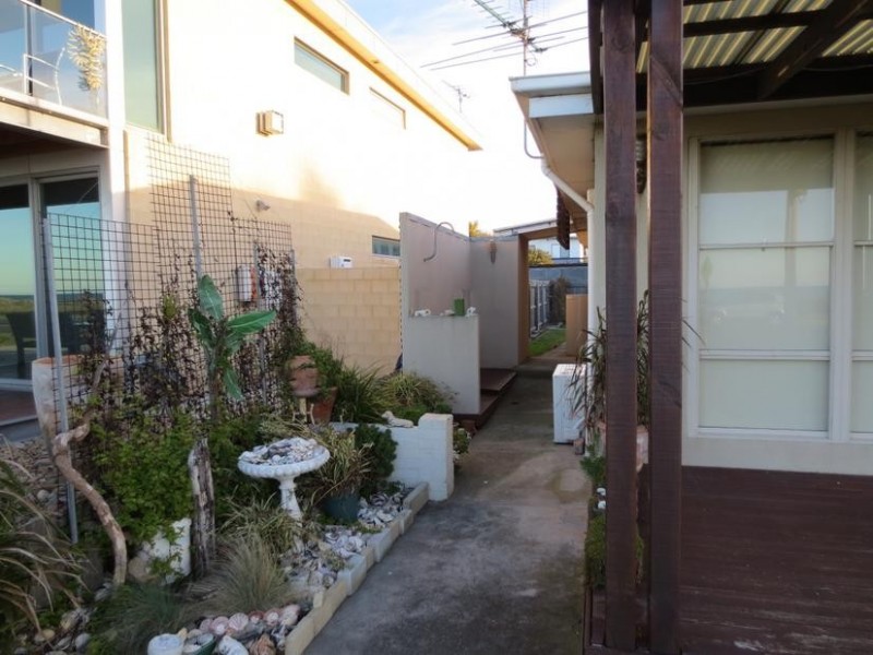 169 The Esplanade, Indented Head VIC 3223