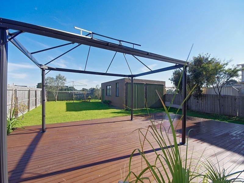 14 Brett Drive, Indented Head VIC 3223