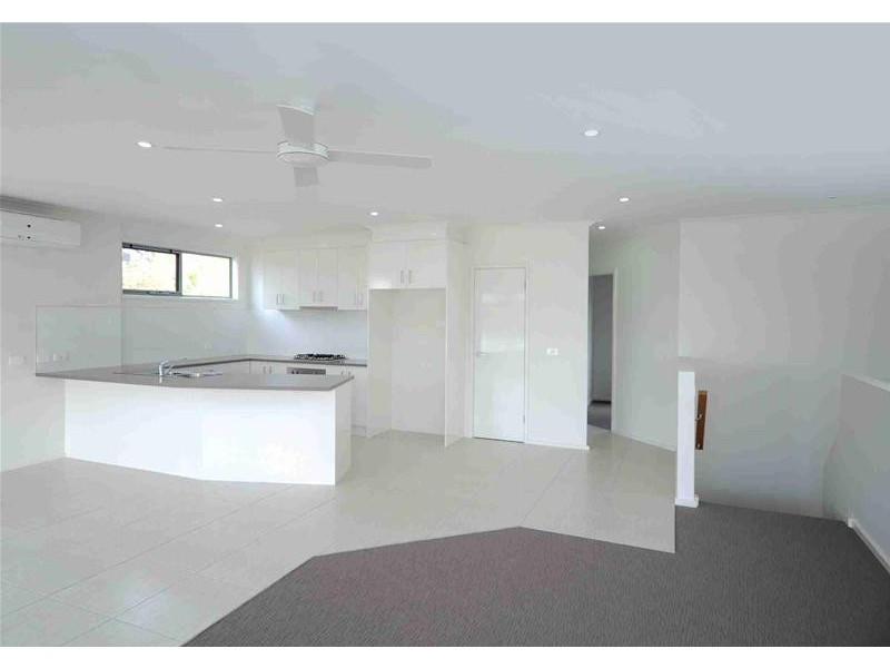 2-326 The Esplanade, Indented Head VIC 3223