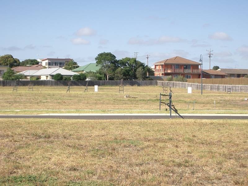 260 The Esplanade, Indented Head VIC 3223