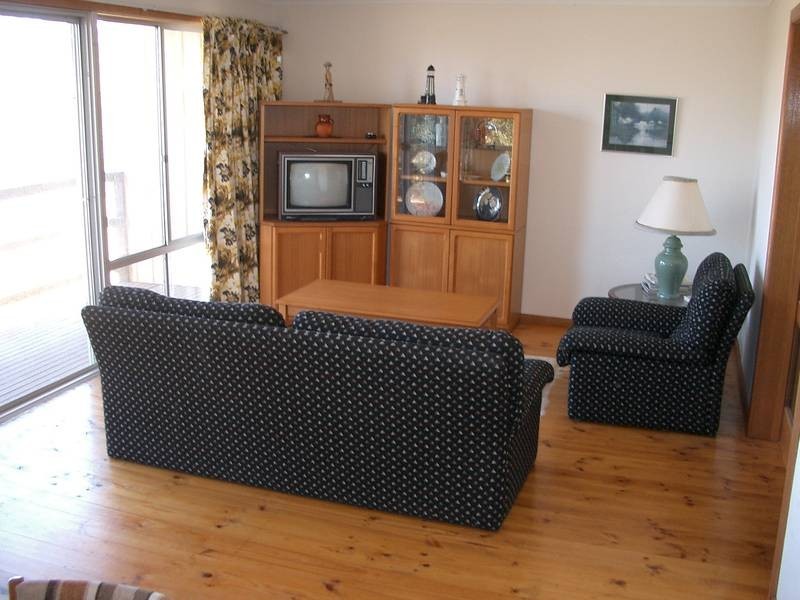 385 The Esplanade, St Leonards VIC 3223