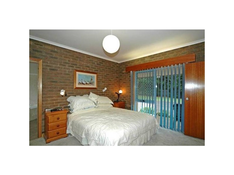 St Leonards VIC 3223
