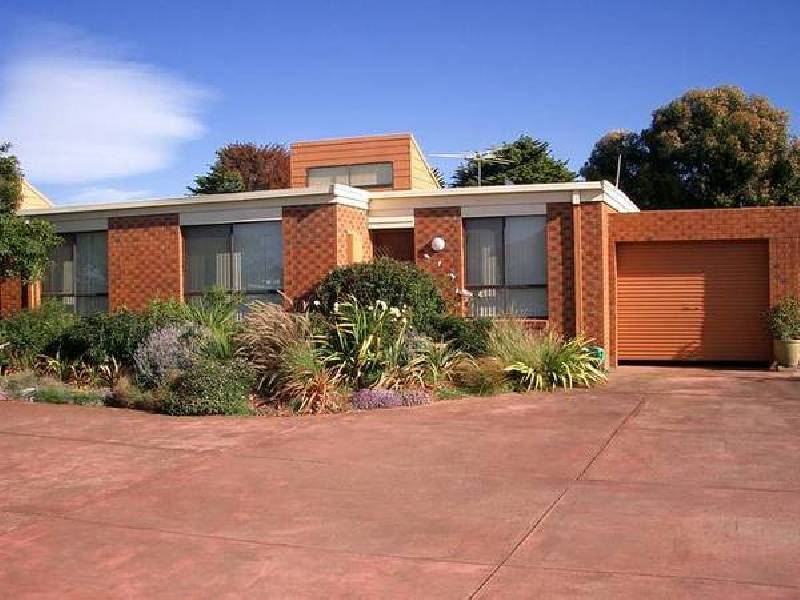 4/59 Leviens Road, St Leonards VIC 3223