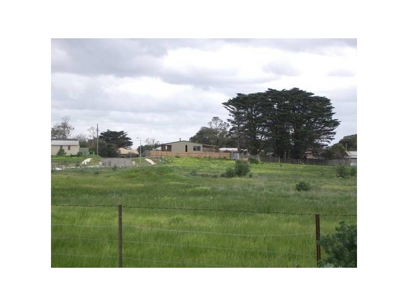 Beachside Cresent, Indented Head VIC 3223