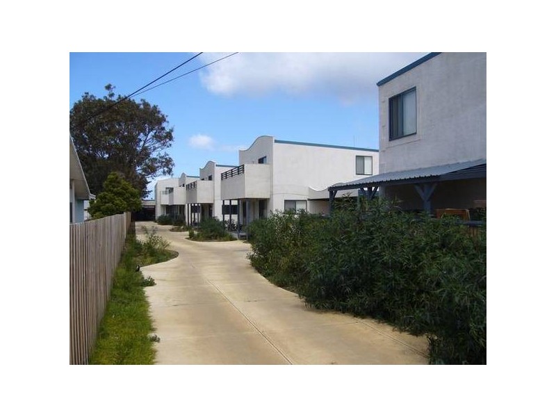 3/38 Ward Street, St Leonards VIC 3223