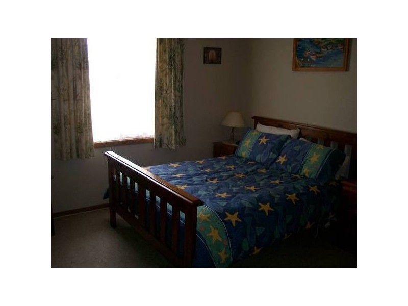 23 Walpole Avenue, Indented Head VIC 3223