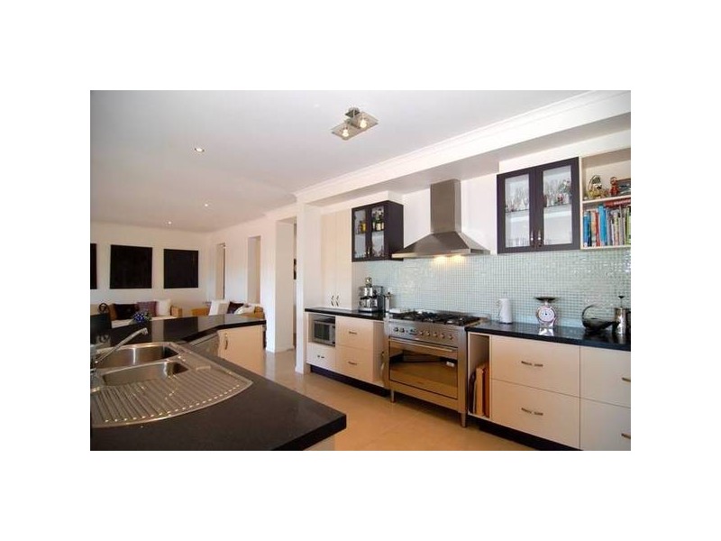 33 Glenrana Drive, Indented Head VIC 3223