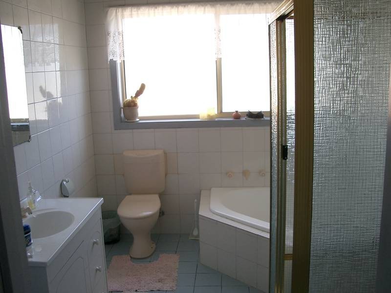 15 Coach Road, Indented Head VIC 3223