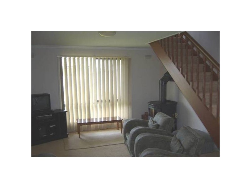 7 Whiting Ave, Indented Head VIC 3223