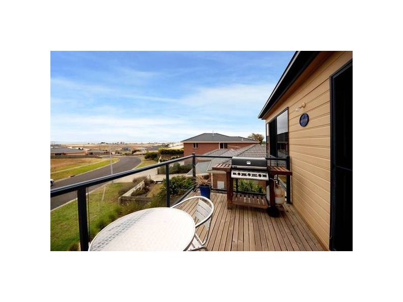 15 Golden Grove, Portarlington VIC 3223