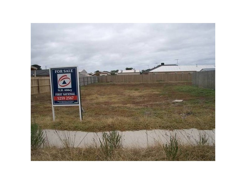69 Ethereal Drive, Indented Head VIC 3223