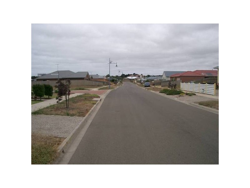 69 Ethereal Drive, Indented Head VIC 3223