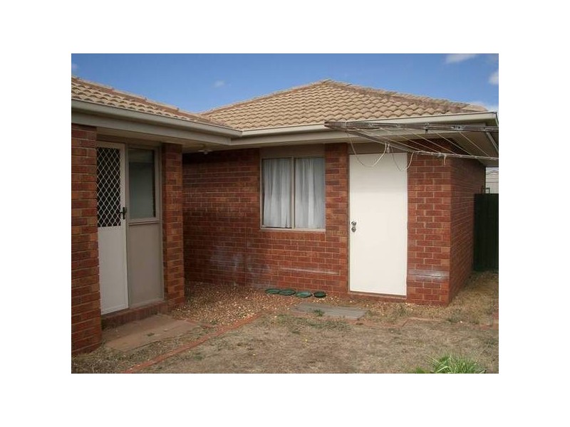 1/ Narvik Ave, St Leonards VIC 3223