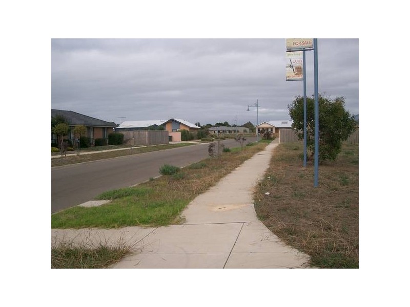 86 Ethereal Drive, Indented Head VIC 3223