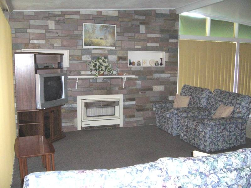 28 BLANCHE STREET, St Leonards VIC 3223