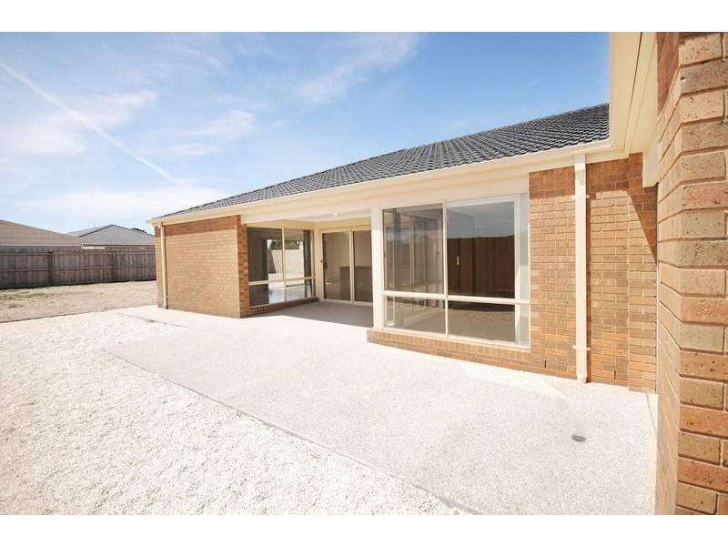 7 Seafarer Court, Indented Head VIC 3223