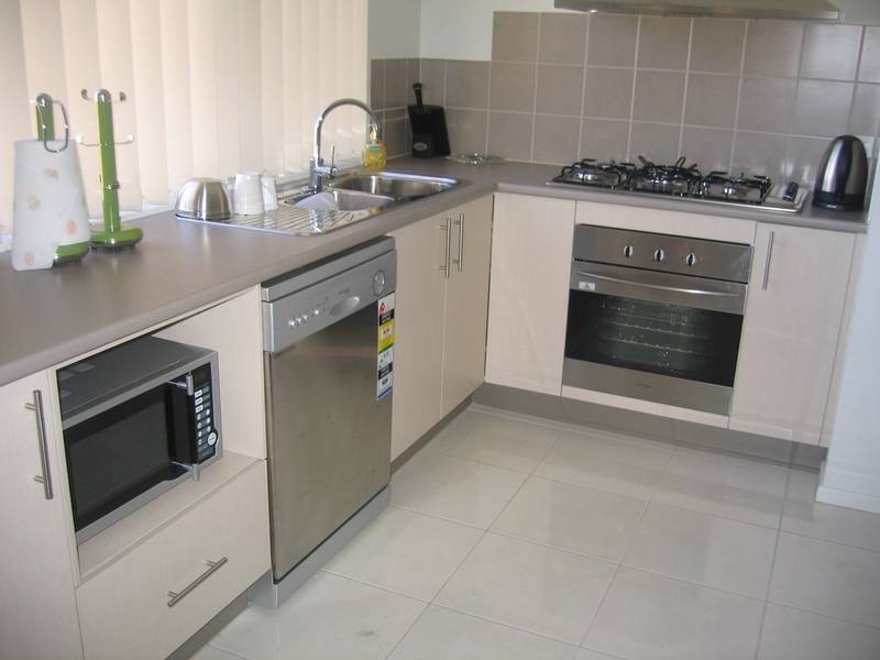 20 JELLY JUNCTION, St Leonards VIC 3223
