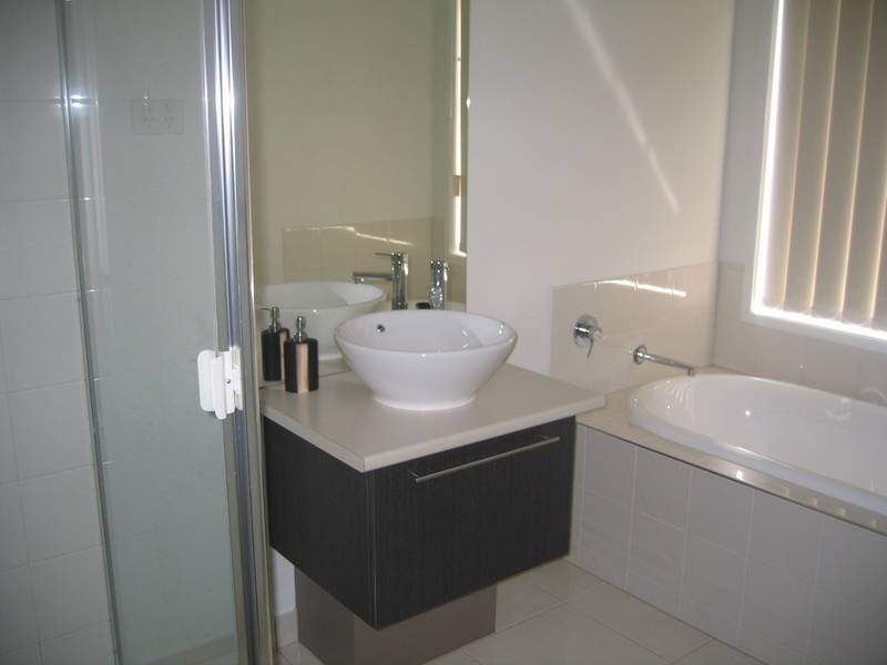 20 JELLY JUNCTION, St Leonards VIC 3223