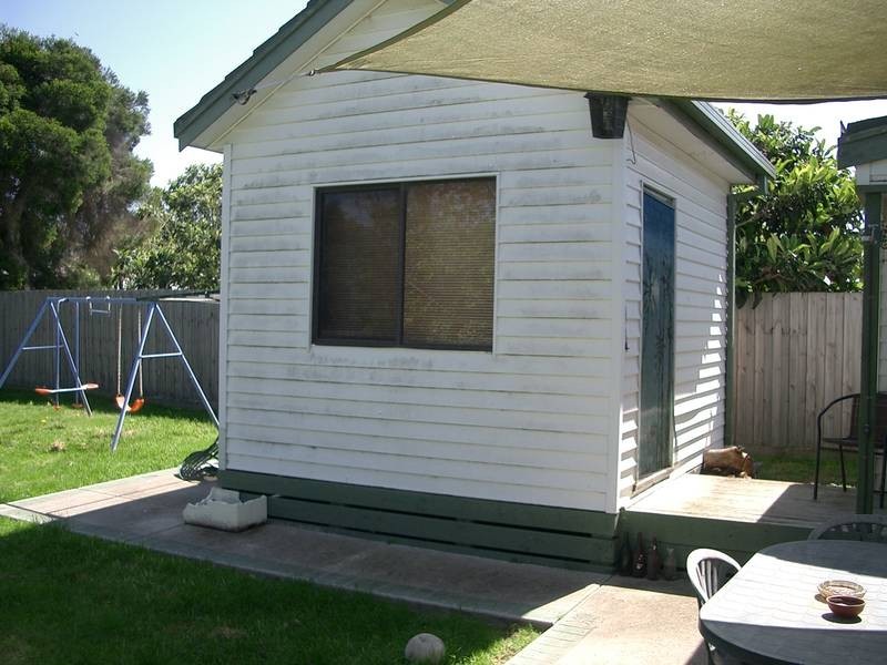 2 Bass Court, Indented Head VIC 3223