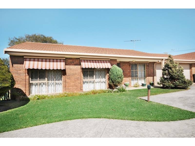 2/97 Fenwick, Portarlington VIC 3223