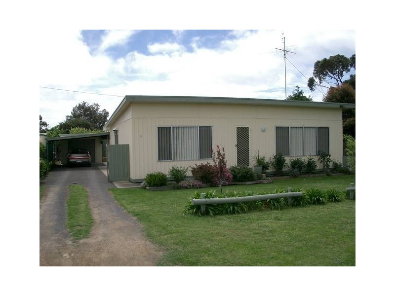 5 VALDA AVENUE, Indented Head VIC 3223