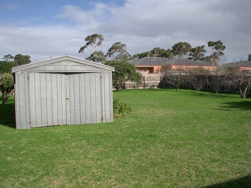 84 STEVENS STREET, Portarlington VIC 3223