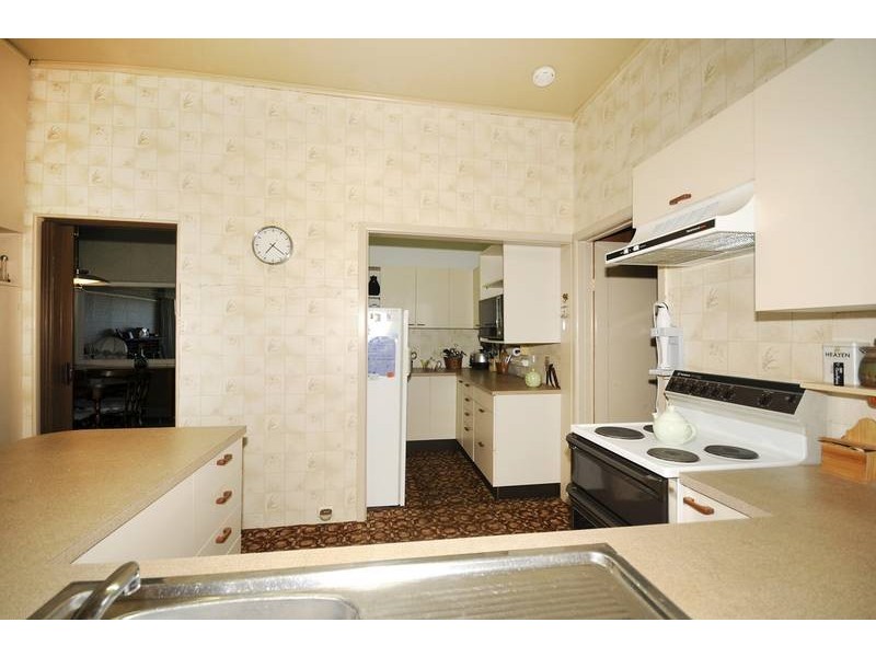 106 Bluff Road, St Leonards VIC 3223