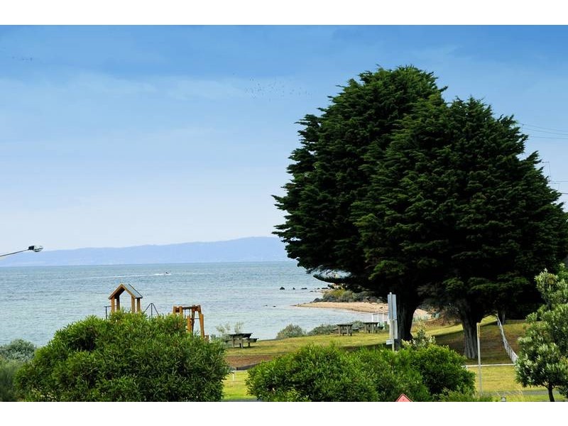 1/270 THE ESPLANADE, Indented Head VIC 3223